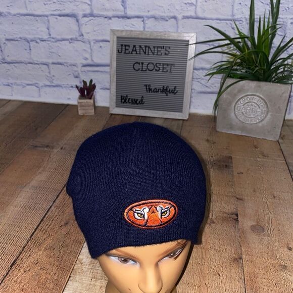 Auburn Tigers Unisex OSFA navy Beanie Hat Cap
Pre owned good condition - Picture 2 of 6